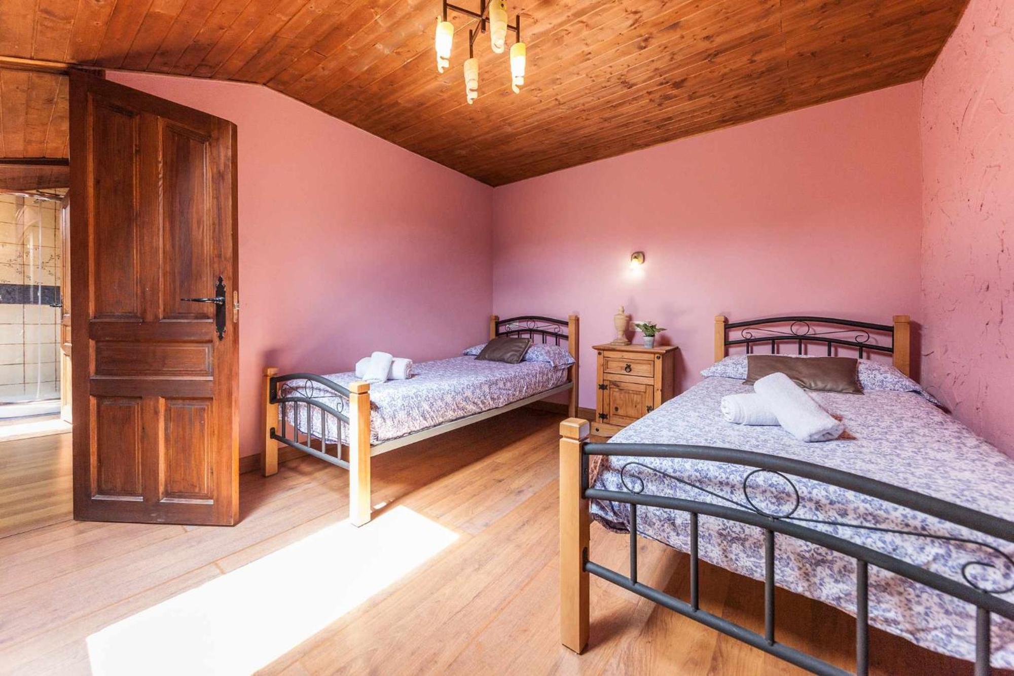 Ferienwohnung Montegrande Entorno Magico Rodeado De Montanas La Plaza Exterior foto