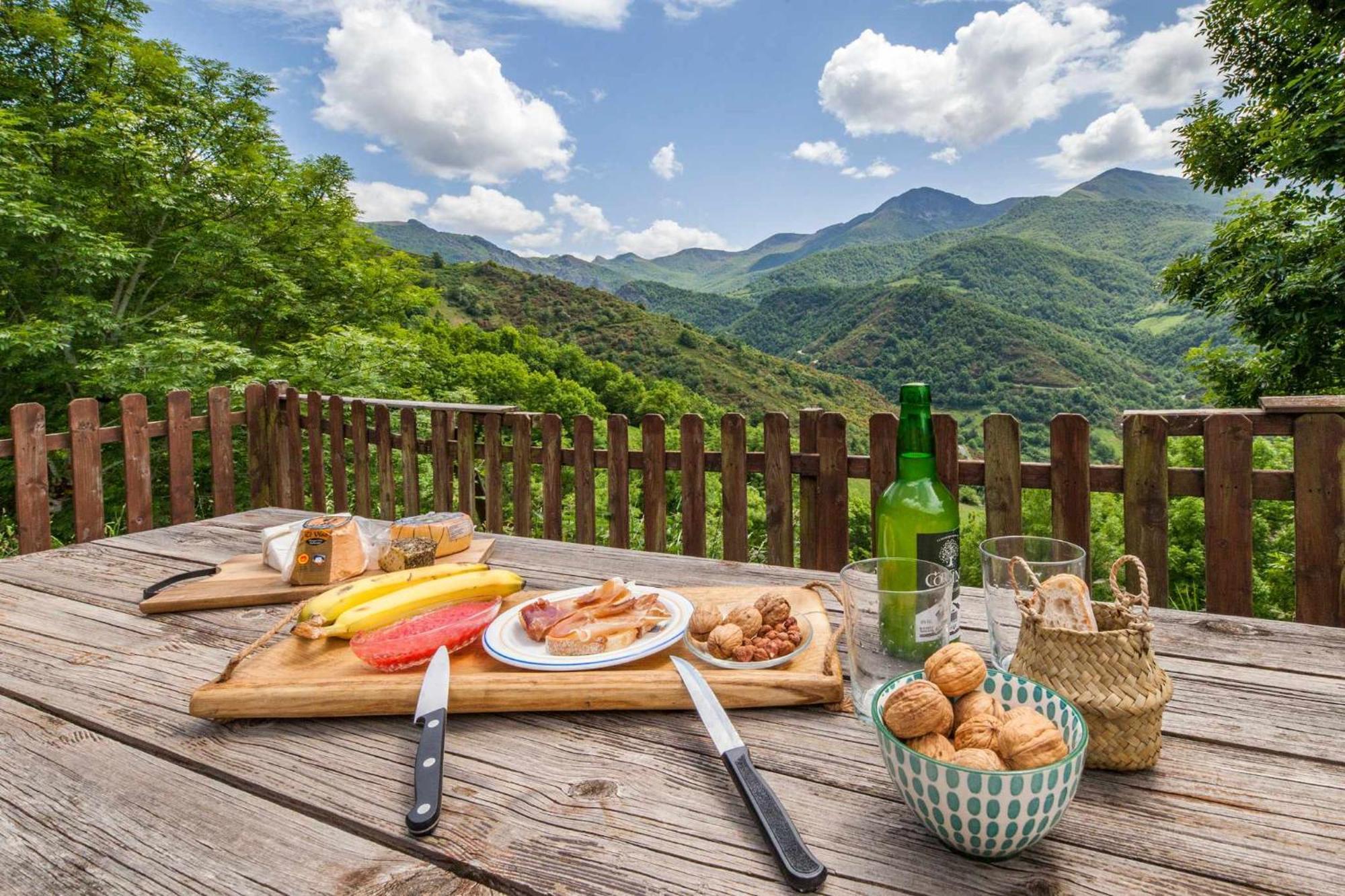 Ferienwohnung Montegrande Entorno Magico Rodeado De Montanas La Plaza Exterior foto