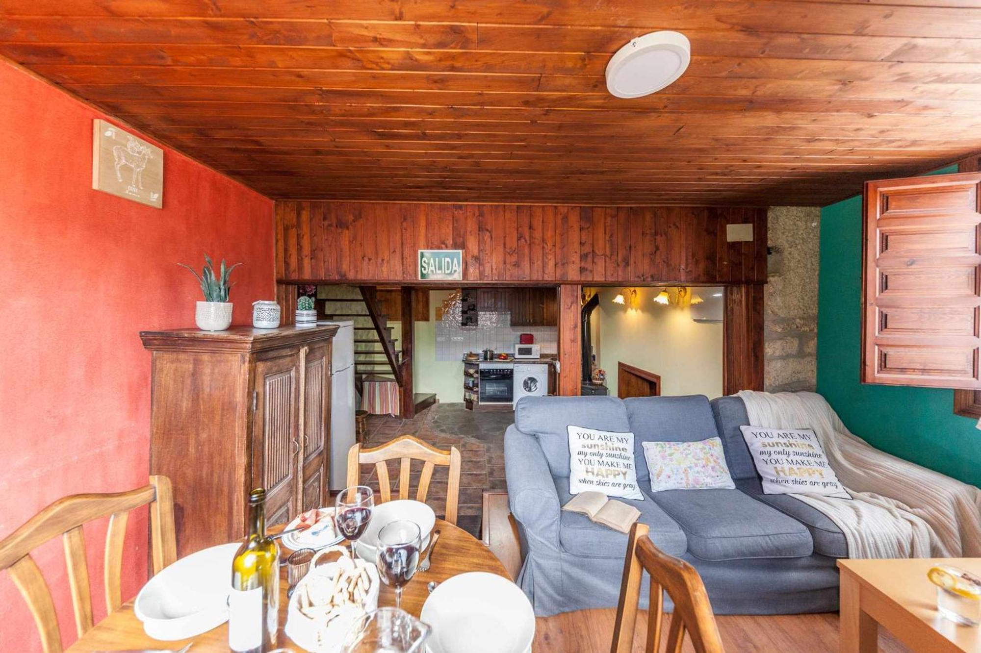 Ferienwohnung Montegrande Entorno Magico Rodeado De Montanas La Plaza Exterior foto